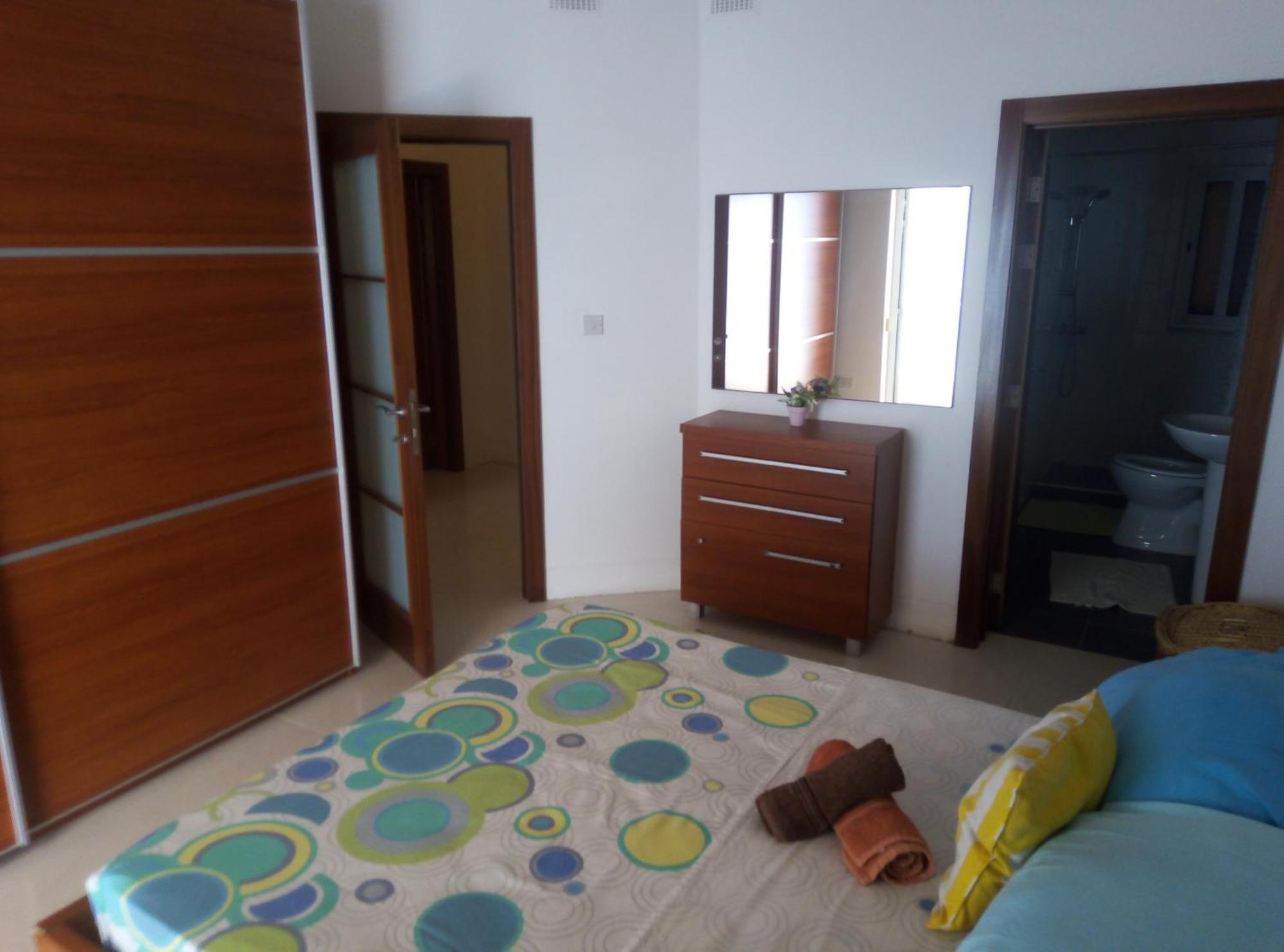 Swieqi Apartment San Ġiljan Buitenkant foto