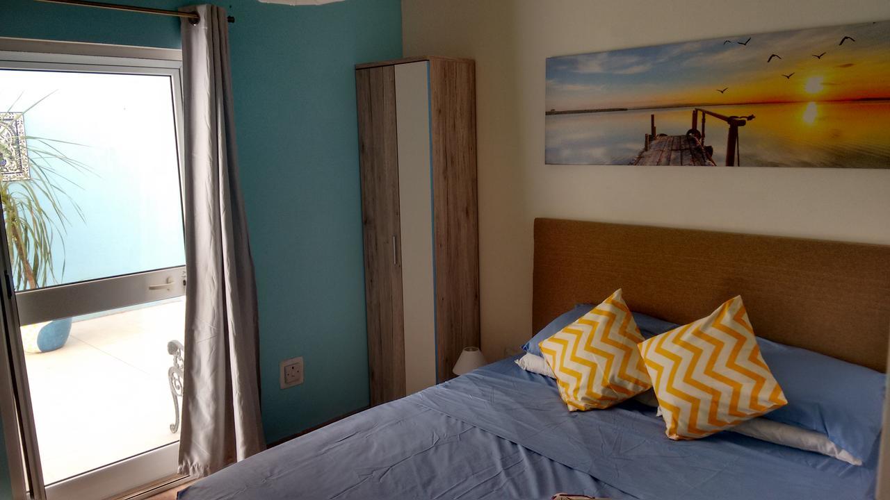 Swieqi Apartment San Ġiljan Buitenkant foto